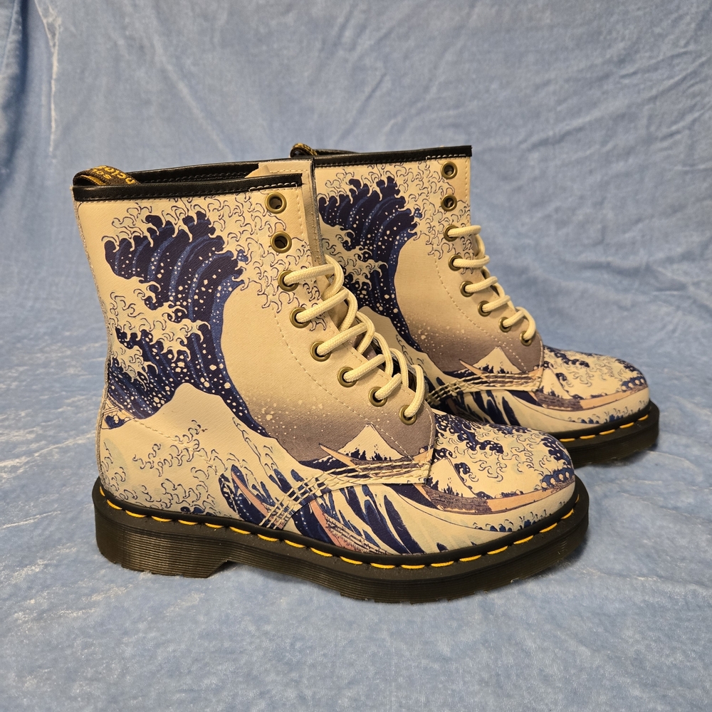 Dr. Martens Women's Blue and Cream Boots - Picture 3 of 8